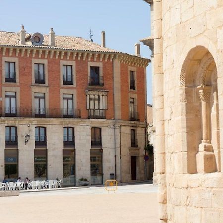 Tirso De Molina 호텔 Almazán 외부 사진